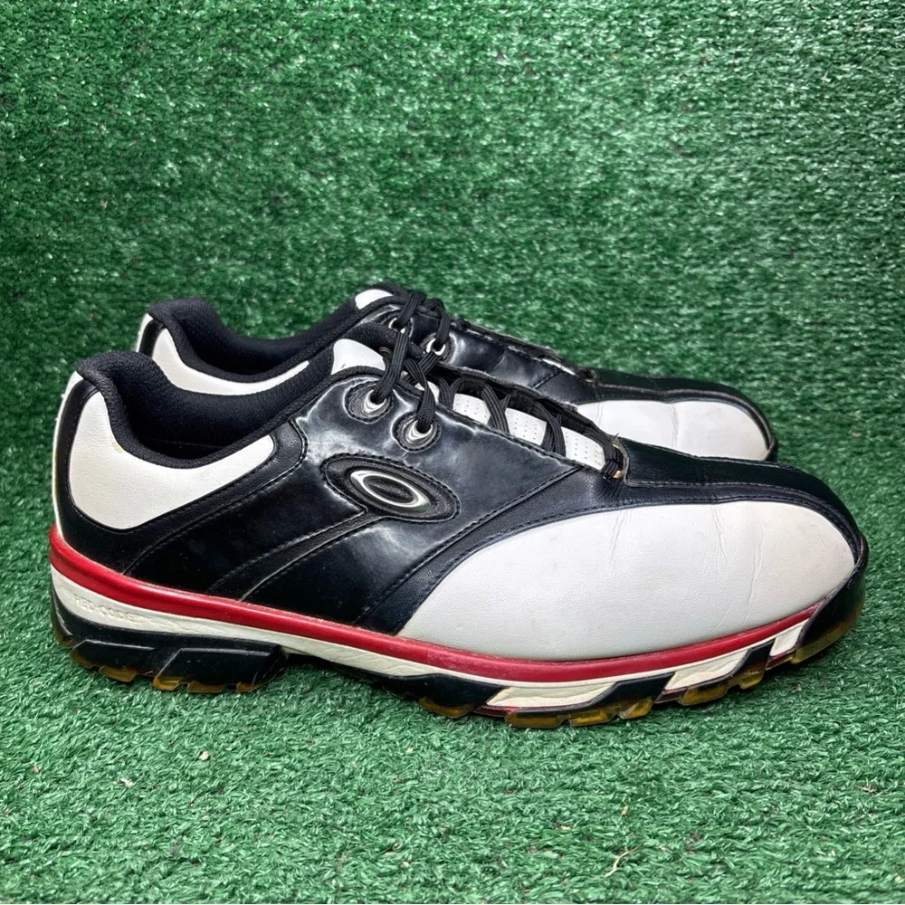 Oakley Golf Shoes Men's Size 11.5 White Black Leather Vintage - Rare - Sample